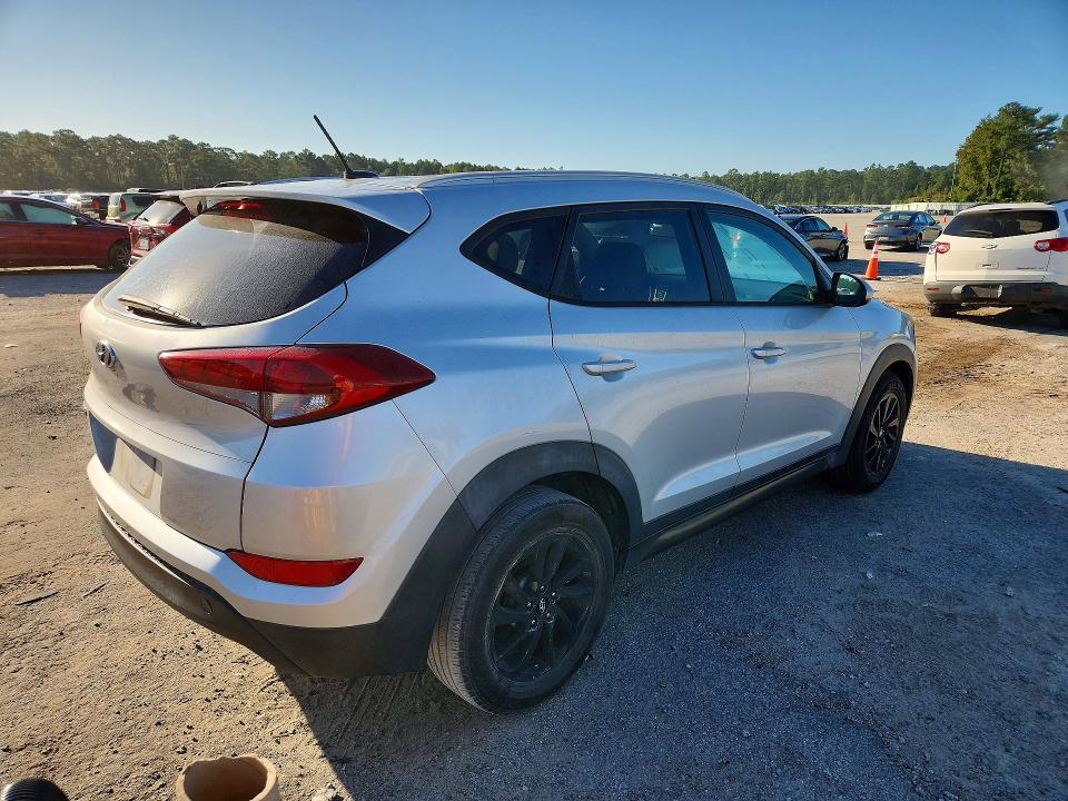2016 Hyundai Tucson მანქანა იყიდება აუქციონზე, vin: KM8J33A43GU091326, აუქციონის ნომერი: 69395566