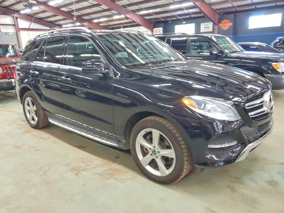68008716 :رقم المزاد ، 4JGDA5HB6HA956120 vin ، 2017 Mercedes-benz Gle مزاد بيع