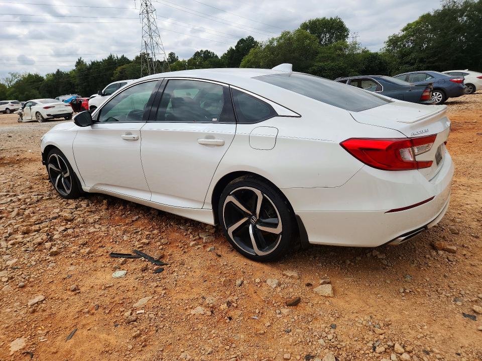 68690776 :رقم المزاد ، 1HGCV2F36JA025123 vin ، 2018 Honda Accord مزاد بيع