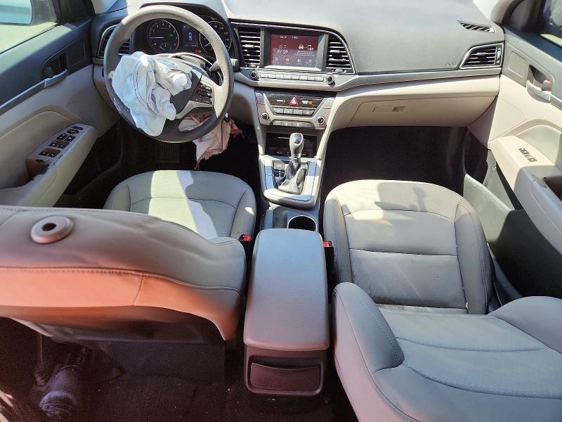69703876 :رقم المزاد ، 5NPD84LF0JH283893 vin ، 2018 Hyundai Elantra مزاد بيع