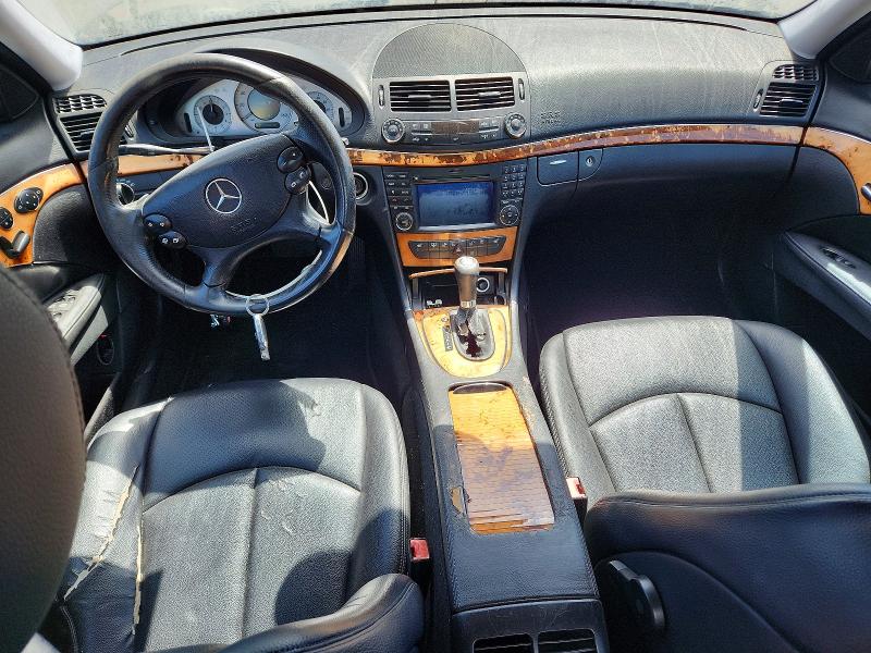 2009 Mercedes-benz E მანქანა იყიდება აუქციონზე, vin: WDBUF56X99B390095, აუქციონის ნომერი: 67675776
