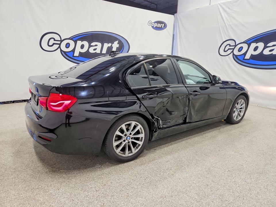 Auction sale of the 2017 Bmw 320, vin: WBA8A9C34HK864038, lot number: 67088826