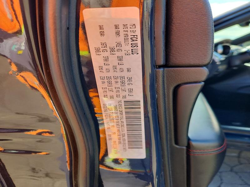 67640226 :رقم المزاد ، 1C4RJFLG8JC199766 vin ، 2018 Jeep Grand Cherokee مزاد بيع