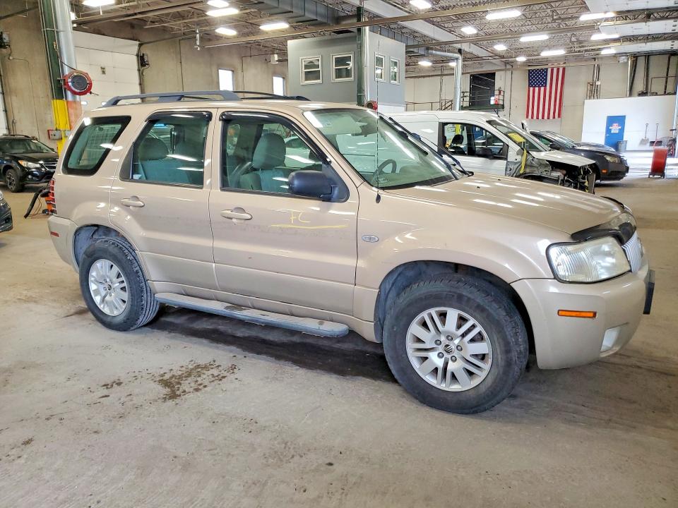 70084026 :رقم المزاد ، 4M2CU80Z57KJ11621 vin ، 2007 Mercury Mariner مزاد بيع