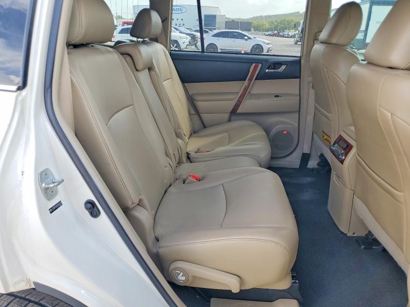 Продаж на аукціоні авто 2012 Toyota Highlander, vin: 5TDYK3EH4CS052679, номер лоту: 69094646