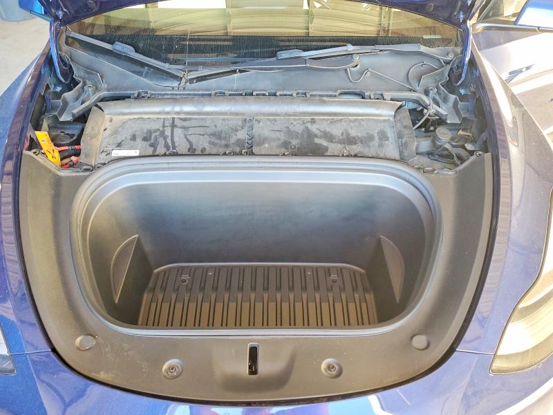 70063916 :رقم المزاد ، 7SAYGAEE9NF486456 vin ، 2022 Tesla Model Y مزاد بيع