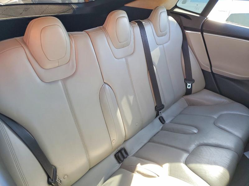 2014 Tesla Model S მანქანა იყიდება აუქციონზე, vin: 5YJSA1H1XEFP29396, აუქციონის ნომერი: 67300596