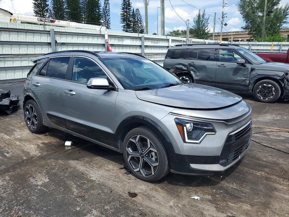 2023 Kia Niro მანქანა იყიდება აუქციონზე, vin: KNDCR3LE6P5084950, აუქციონის ნომერი: 68660896