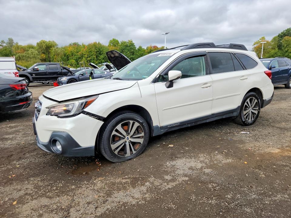 70891476 :رقم المزاد ، 4S4BSENC6J3344270 vin ، 2018 Subaru Outback مزاد بيع