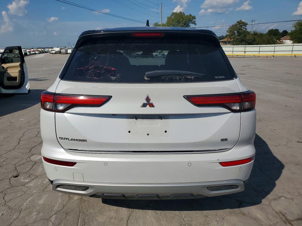 67692096 :رقم المزاد ، JA4J4UA8XNZ064886 vin ، 2022 Mitsubishi Outlander مزاد بيع