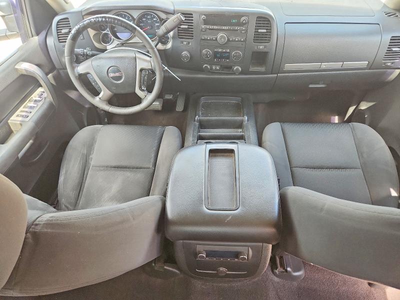 70141166 :رقم المزاد ، 1GTJK33678F174009 vin ، 2008 Gmc Sierra مزاد بيع