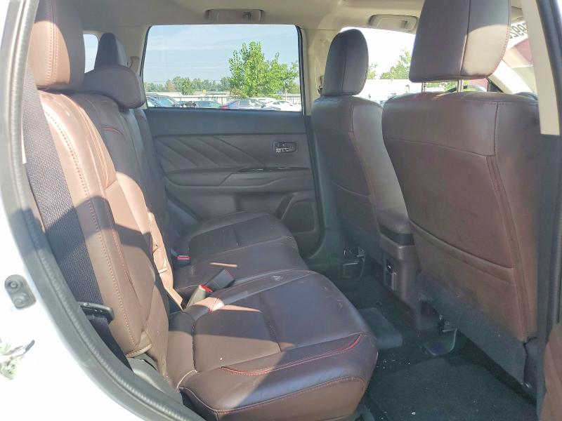 Auction sale of the 2018 Mitsubishi Outlander, vin: JA4J24A56JZ615515, lot number: 66992026
