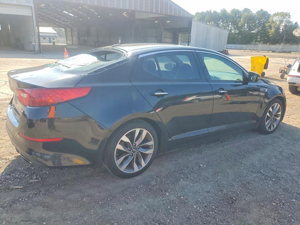 2015 Kia Optima მანქანა იყიდება აუქციონზე, vin: 5XXGR4A69FG387265, აუქციონის ნომერი: 67934216