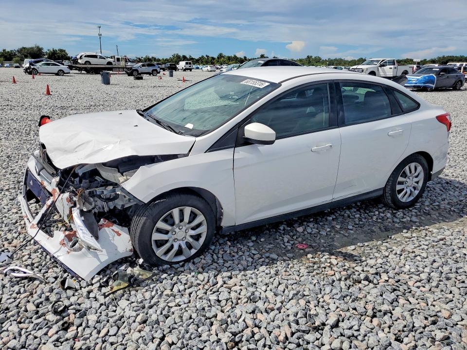 2012 Ford Focus მანქანა იყიდება აუქციონზე, vin: 1FAHP3F26CL240624, აუქციონის ნომერი: 68155316