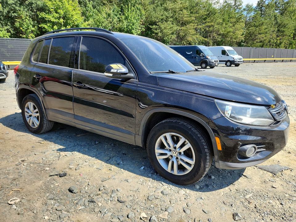 Продажа на аукционе авто 2015 Volkswagen Tiguan, vin: WVGAV7AX5FW575450, номер лота: 68485146