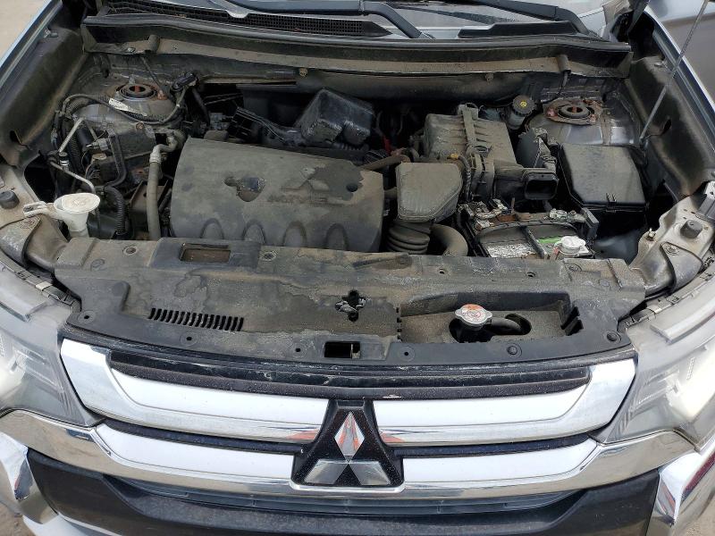 Aukcja sprzedaży 2018 Mitsubishi Outlander, vin: JA4AD3A34JZ017913, numer aukcji: 68863496