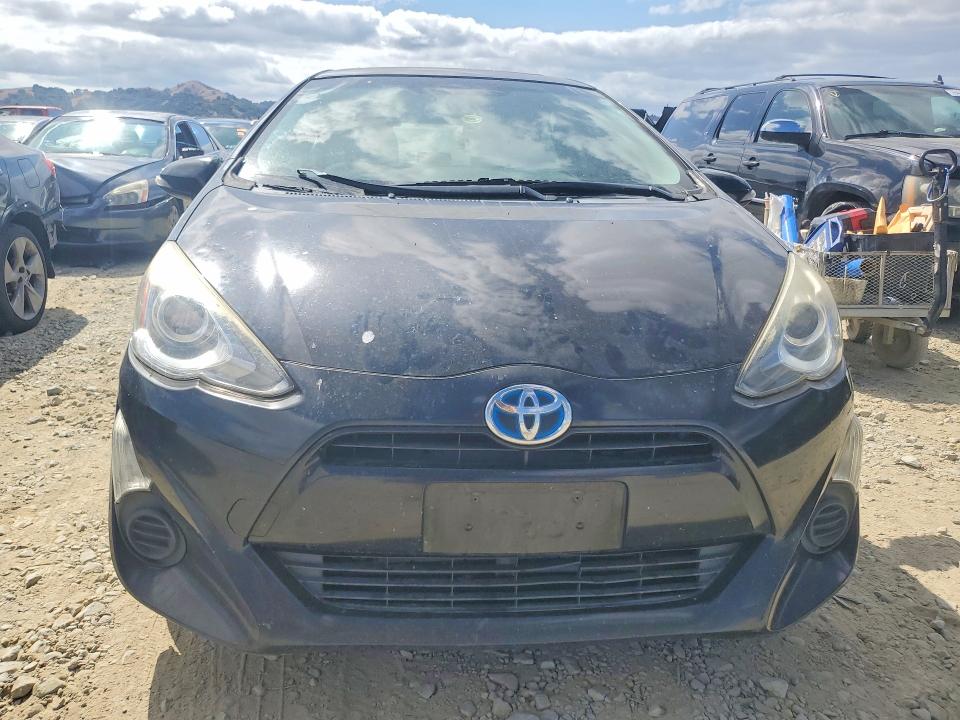 Продаж на аукціоні авто 2015 Toyota Prius C, vin: JTDKDTB38F1097795, номер лоту: 69641176