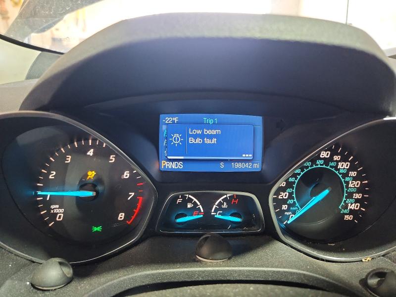 2015 Ford Escape მანქანა იყიდება აუქციონზე, vin: 1FMCU0GX1FUA69796, აუქციონის ნომერი: 69928996