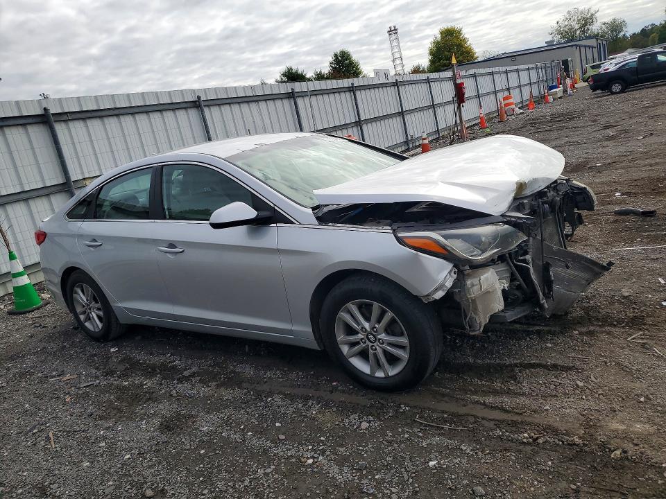 2017 Hyundai Sonata მანქანა იყიდება აუქციონზე, vin: 5NPE24AF2HH521164, აუქციონის ნომერი: 70634016