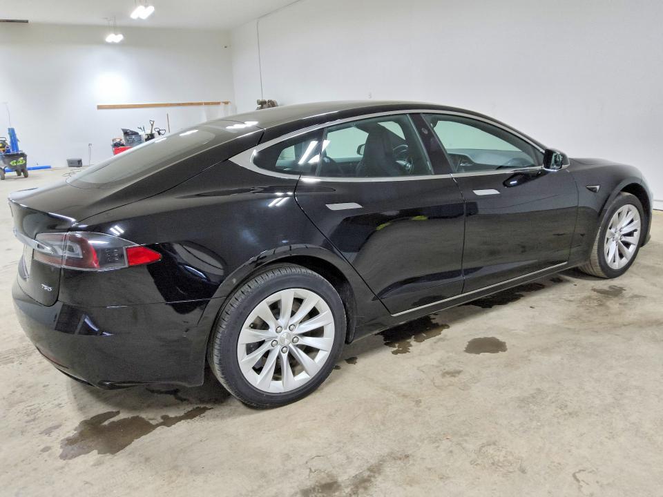 Aukcja sprzedaży 2018 Tesla Model S, vin: 5YJSA1E26JF297588, numer aukcji: 68190096