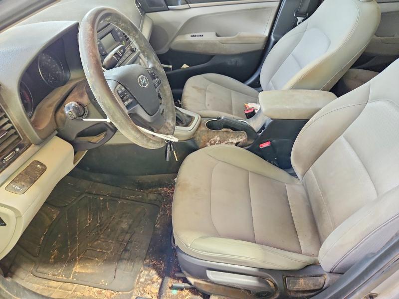 70251496 :رقم المزاد ، 5NPD74LFXHH100738 vin ، 2017 Hyundai Elantra مزاد بيع