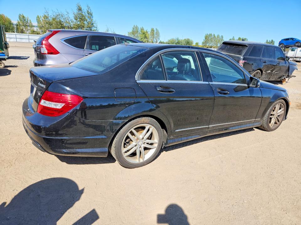 68826826 :رقم المزاد ، WDDGF8AB6DA744218 vin ، 2013 Mercedes-benz C مزاد بيع
