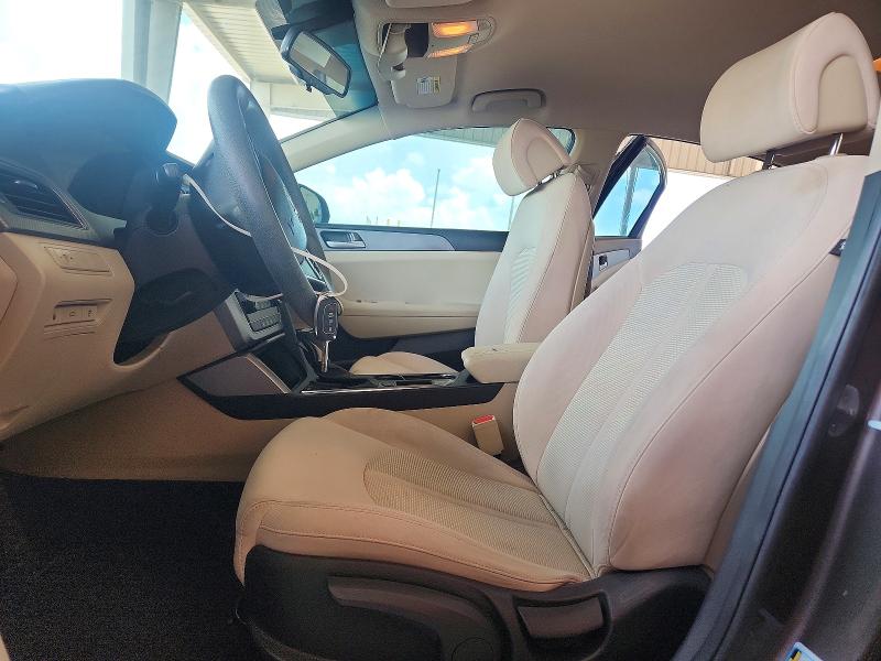 69070486 :رقم المزاد ، 5NPE24AF8HH506216 vin ، 2017 Hyundai Sonata مزاد بيع