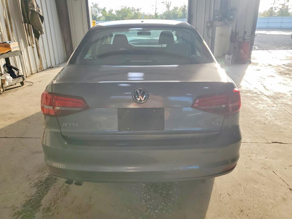 Aukcja sprzedaży 2017 Volkswagen Jetta, vin: 3VW2B7AJ0HM242697, numer aukcji: 67660176