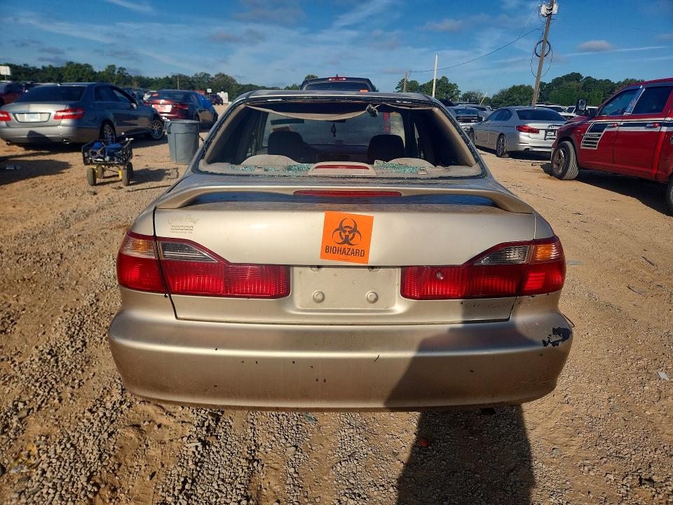 70340796 :رقم المزاد ، 1HGCG5647YA144829 vin ، 2000 Honda Accord مزاد بيع