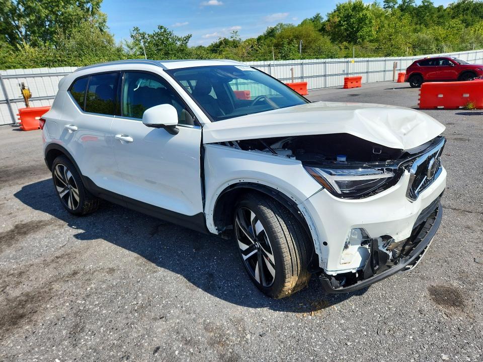 2024 Volvo Xc40 მანქანა იყიდება აუქციონზე, vin: YV4L12UF3R2214757, აუქციონის ნომერი: 68287476