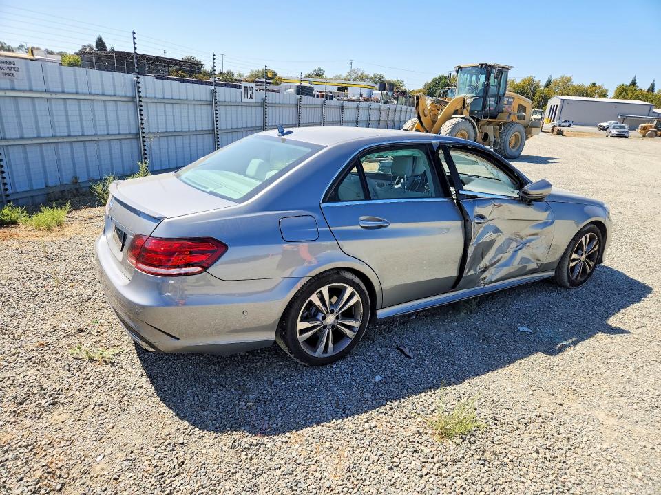 69808356 :رقم المزاد ، WDDHF5KB3EA870135 vin ، 2014 Mercedes-benz E مزاد بيع