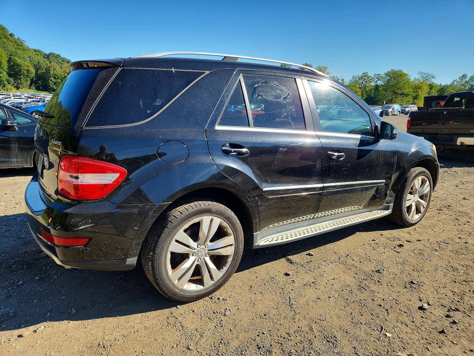 70023966 :رقم المزاد ، 4JGBB8GB7BA681792 vin ، 2011 Mercedes-benz Ml مزاد بيع