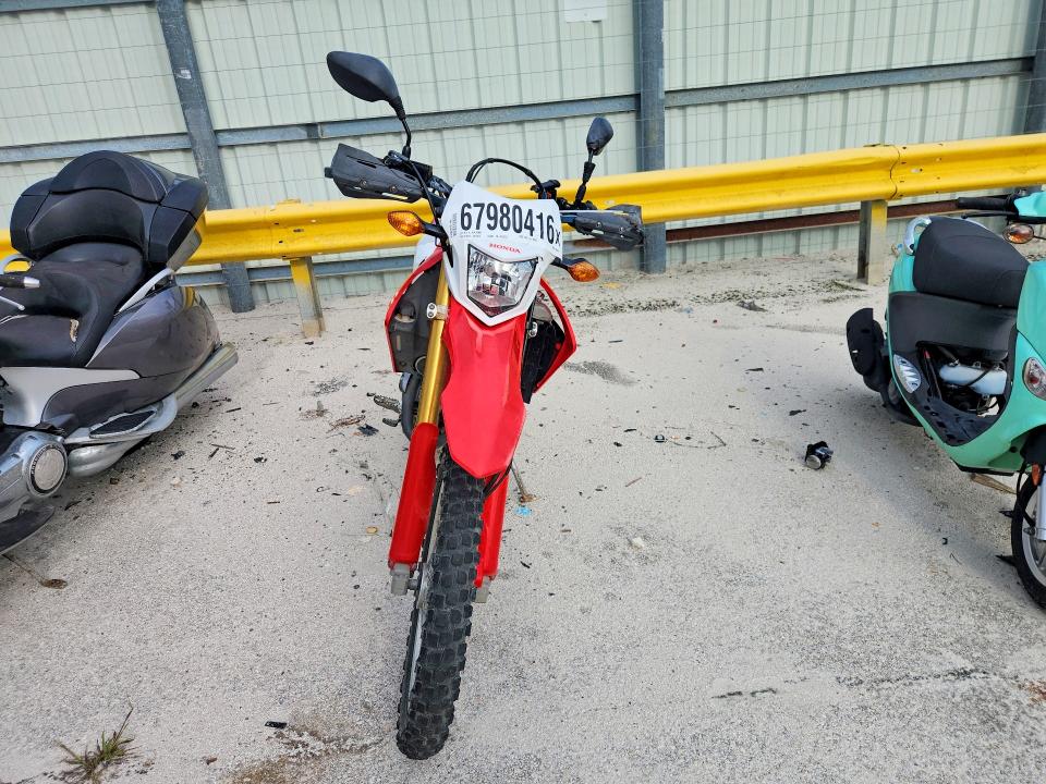 Продажа на аукционе авто 2018 Honda Crf250, vin: MLHMD445XJ5100269, номер лота: 67980416