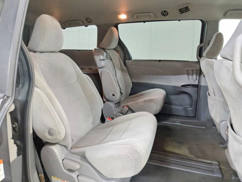 Продажа на аукционе авто 2019 Toyota Sienna, vin: 5TDKZ3DCXKS013097, номер лота: 68858666
