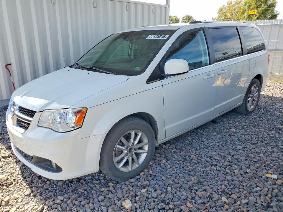 Auction sale of the 2018 Dodge Grand Caravan, vin: 2C4RDGCGXJR301590, lot number: 70325016