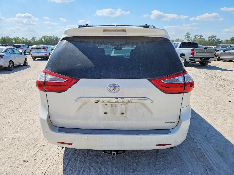 Продажа на аукционе авто 2015 Toyota Sienna, vin: 5TDYK3DC4FS644688, номер лота: 70970166