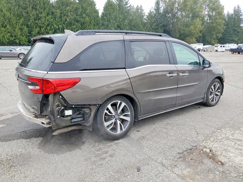 69206276 :رقم المزاد ، 5FNRL6H87PB011827 vin ، 2023 Honda Odyssey مزاد بيع