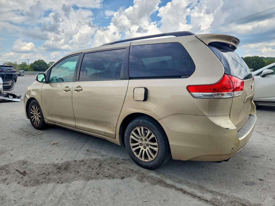 Продажа на аукционе авто 2014 Toyota Sienna, vin: 5TDYK3DC1ES460842, номер лота: 68489806