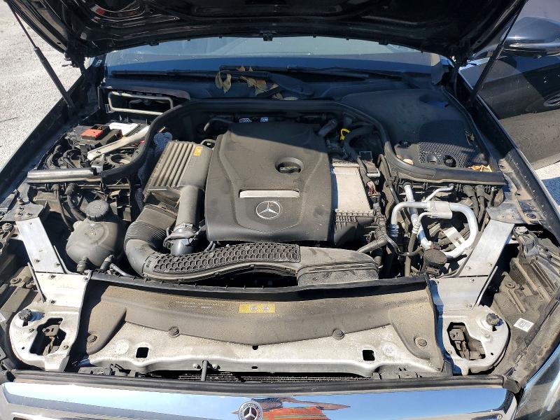 67495586 :رقم المزاد ، WDDZF4KB4KA537324 vin ، 2019 Mercedes-benz E مزاد بيع
