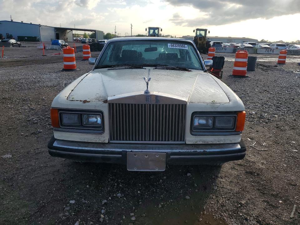 1982 Rolls-royce Silver Spirit მანქანა იყიდება აუქციონზე, vin: SCAZS42A2CCX04967, აუქციონის ნომერი: 68328986