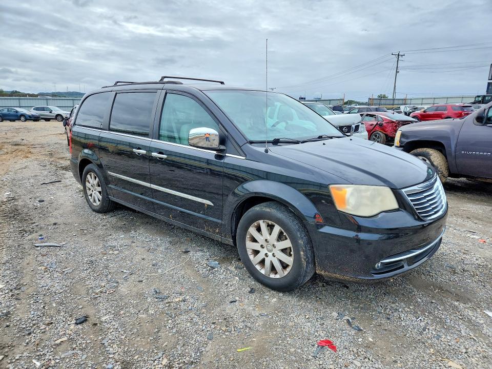 69452746 :رقم المزاد ، 2C4RC1CGXCR300670 vin ، 2012 Chrysler Town & Country مزاد بيع