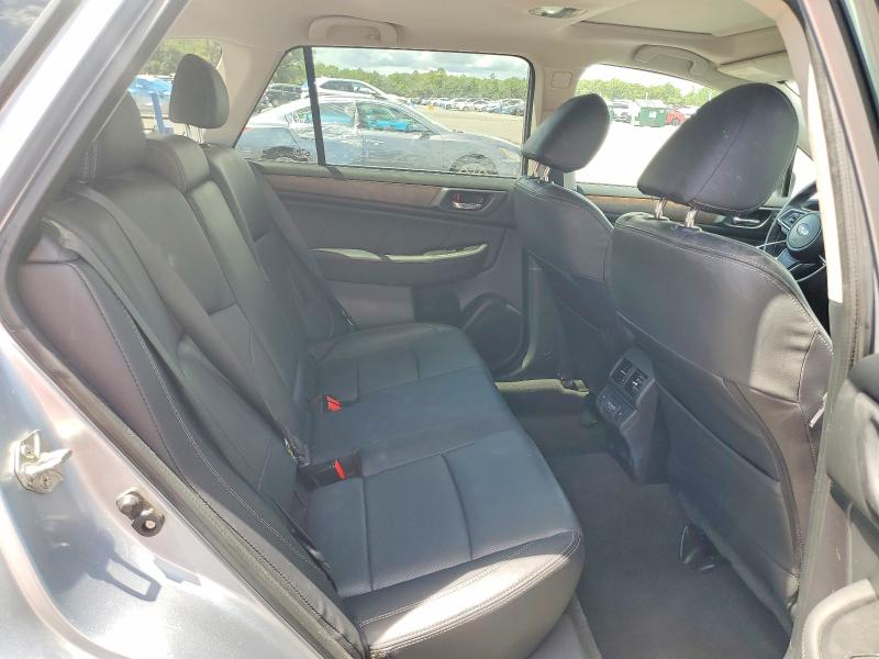 67149946 :رقم المزاد ، 4S4BSANC4J3276236 vin ، 2018 Subaru Outback مزاد بيع