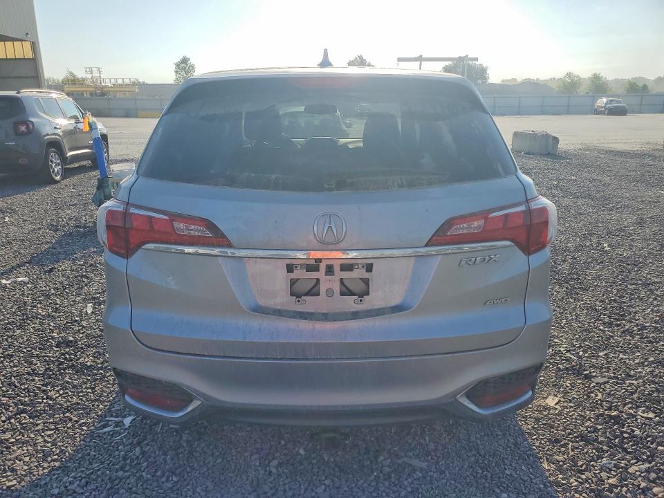 63755676 :رقم المزاد ، 5J8TB4H32HL038421 vin ، 2017 Acura Rdx مزاد بيع