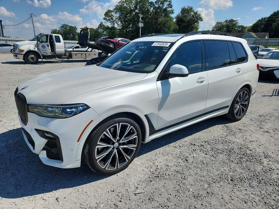 67640526 :رقم المزاد ، 5UXCX6C0XN9M42616 vin ، 2022 Bmw X7 مزاد بيع