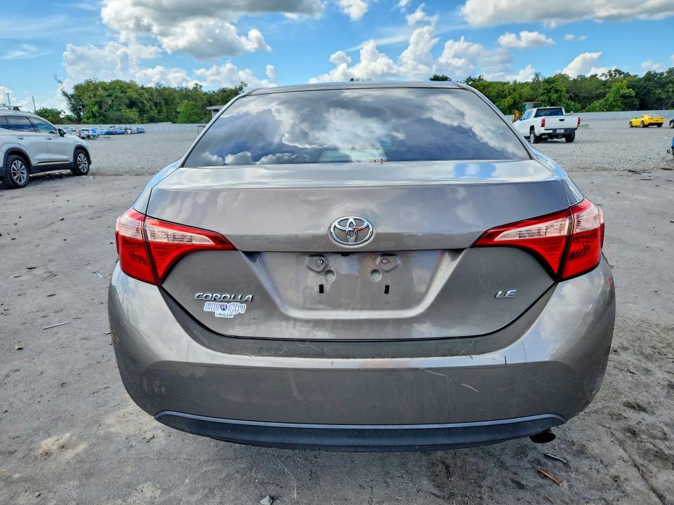 2018 Toyota Corolla მანქანა იყიდება აუქციონზე, vin: 2T1BURHE4JC103608, აუქციონის ნომერი: 70082346
