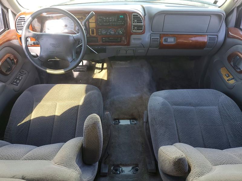 Продажа на аукционе авто 1997 Gmc Suburban, vin: 1GKGC26J6VJ738229, номер лота: 68447936