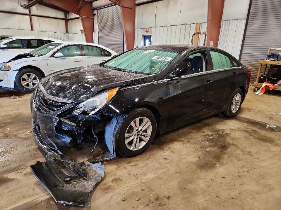 2013 Hyundai Sonata მანქანა იყიდება აუქციონზე, vin: 5NPEB4AC0DH689983, აუქციონის ნომერი: 68382706