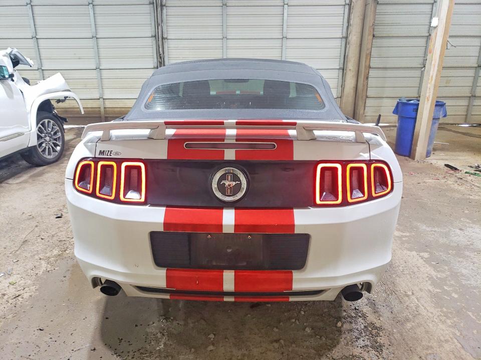 69284436 :رقم المزاد ، 1ZVBP8EM6E5289620 vin ، 2014 Ford Mustang مزاد بيع