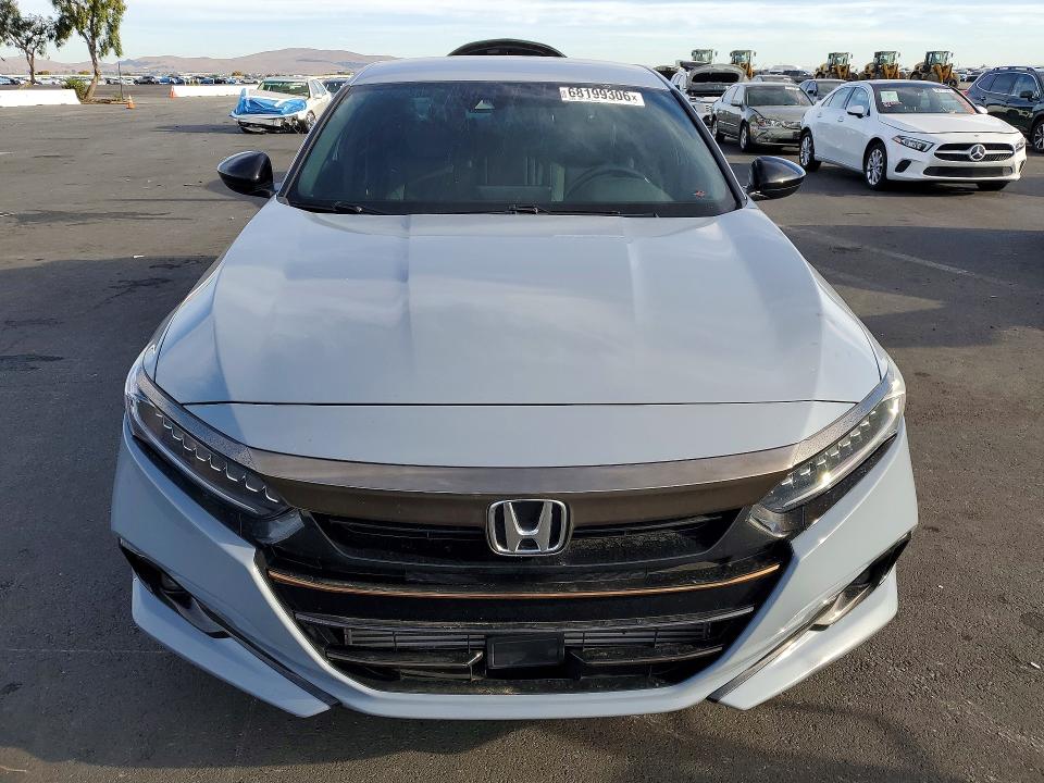 2022 Honda Accord მანქანა იყიდება აუქციონზე, vin: 1HGCV1F39NA083050, აუქციონის ნომერი: 68199306