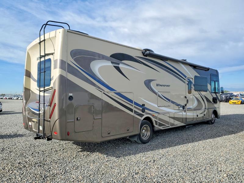 2017 Ford F53 მანქანა იყიდება აუქციონზე, vin: 1F66F5DY8H0A16340, აუქციონის ნომერი: 68855396